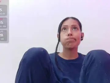 Skinnyneighbour_  live sex cam