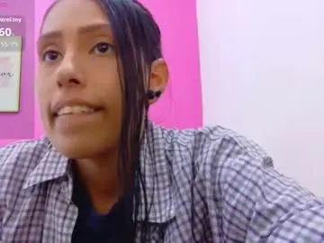 Skinnyneighbour_  live sex cam