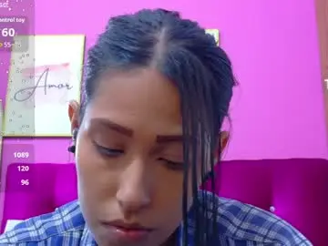 Skinnyneighbour_  live sex cam