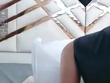 Skinnyneighbour_  live sex cam
