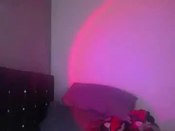 Temptingmoon  live sex cam