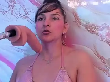 Valkyria_star  live sex cam