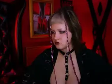 Violettwoods  live sex cam