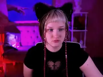 Violettwoods  live sex cam