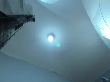 Alahiaevanss  live sex cam