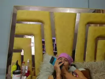 Alahiaevanss  live sex cam