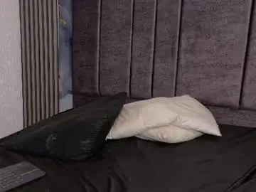 Dulceestrellitaa  live sex cam