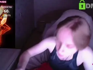 Getoverherenow  live sex cam