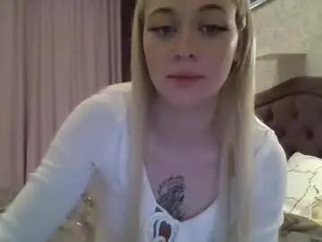 Hothome_lexi  live sex cam