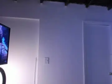 Itsmoon_swt_  live sex cam