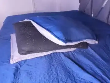 Itsmoon_swt_  live sex cam