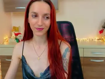 Julia__jae  live sex cam