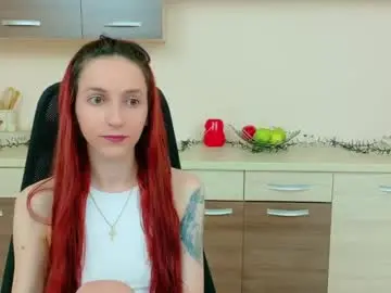 Julia__jae  live sex cam