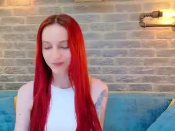 Julia__jae  live sex cam