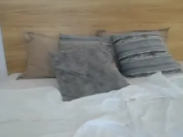 Melissa_lenox  live sex cam