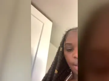 Monaxmee  live sex cam