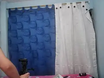 Rainbow_candy24  live sex cam