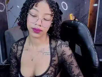 Violeth_b  live sex cam