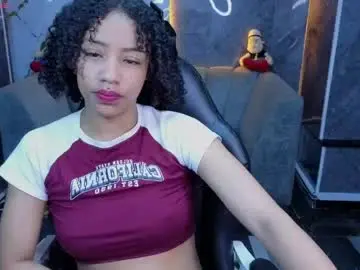 Violeth_b  live sex cam