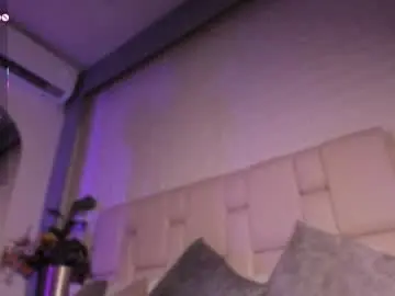 Amatiista_12  live sex cam