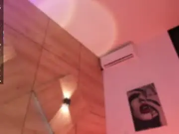 Amatiista_12  live sex cam