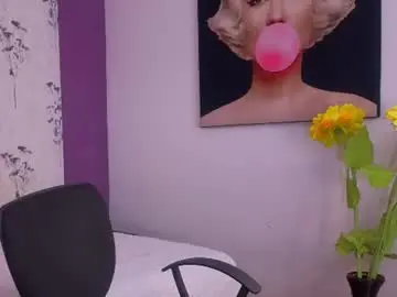 Cloe_cifuentess  live sex cam