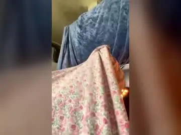 Dripdroponurcck  live sex cam