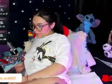 Esmecaldwel  live sex cam