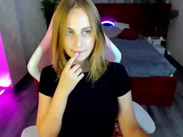 Eva_b1ossom  live sex cam