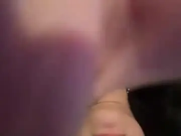 Halloweencutetown  live sex cam