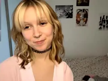 Idellwold  live sex cam