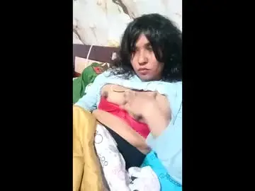 Kandyynieves  live sex cam