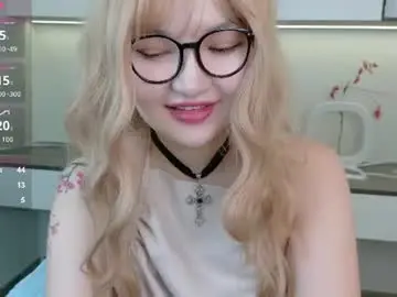 Mad_dy  live sex cam