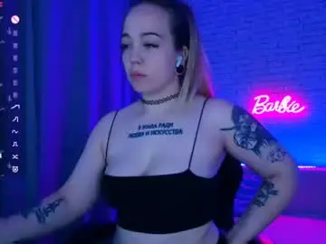 Nicameow  live sex cam