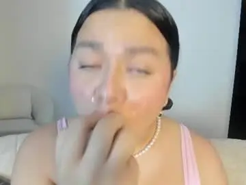 Rubyhlowe  live sex cam