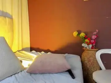 Wini_fer  live sex cam