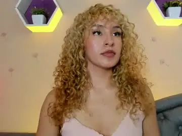 Wini_fer  live sex cam