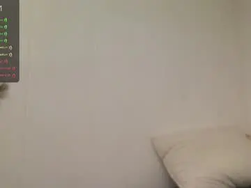 Aadamson395  live sex cam
