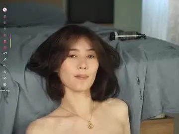 Chee_cha  live sex cam