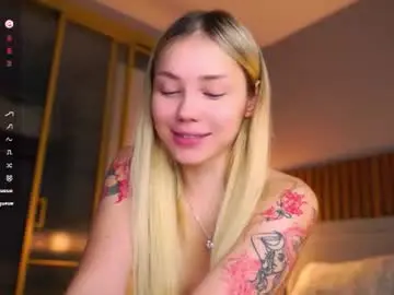 Cinacandy  live sex cam