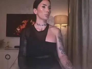 Elektravelvet  live sex cam