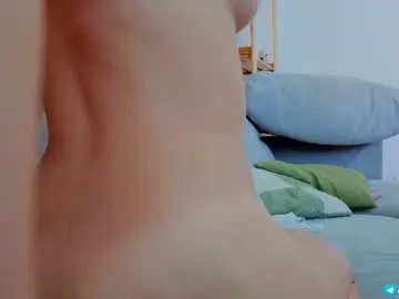 Eroimi  live sex cam
