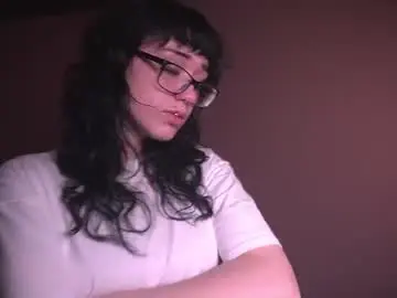 Gwendahamalak  live sex cam