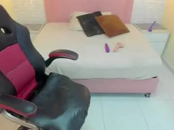 Julietacarson  live sex cam