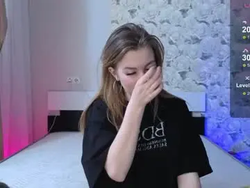 Katrin_james  live sex cam