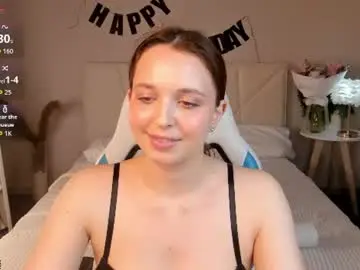 Ki_wizz  live sex cam