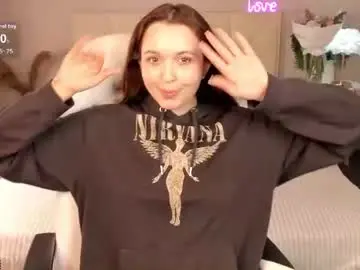 Ki_wizz  live sex cam