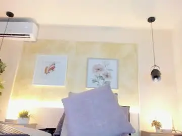 Liaflame  live sex cam