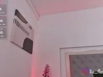 Liaflame  live sex cam