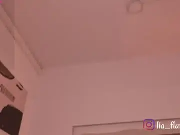 Liaflame  live sex cam